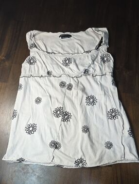 BCBGMaxAzria Y2k Cream Floral-Embroidered Camisole